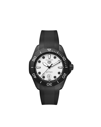 Montre TAG Heuer Aquaracer Professional 300 automatique cadran blanc bracelet caoutchouc noir 43 mm