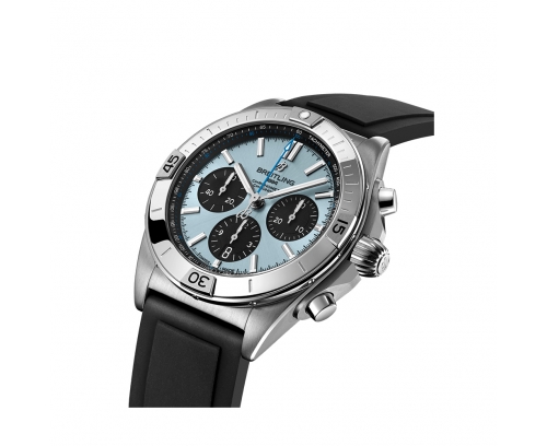 Montre Breitling Chronomat B01 automatique cadran bleu glacier bracelet caoutchouc noir 42 mm