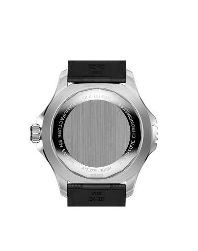 Montre Breitling Superocean automatique cadran noir bracelet caoutchouc noir 46 mm