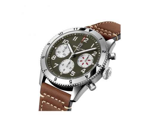 Montre Breitling Classic AVI Curtiss Warhawk automatique cadran vert bracelet en cuir de veau brun 42 mm