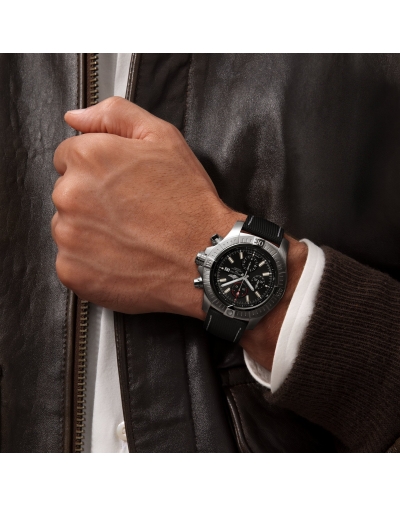 Montre Breitling Super Avenger automatique cadran noir bracelet en cuir de veau anthracite 48 mm
