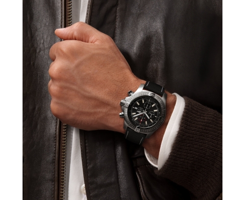 Montre Breitling Super Avenger automatique cadran noir bracelet en cuir de veau anthracite 48 mm