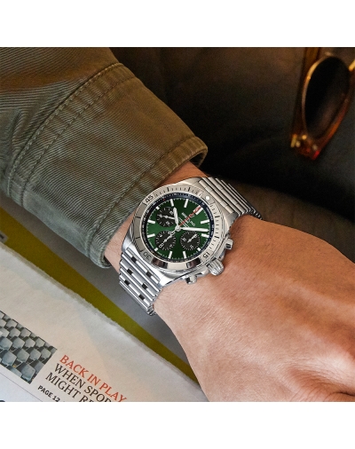 Montre Breitling Chronomat B01 automatique cadran vert bracelet acier 42 mm