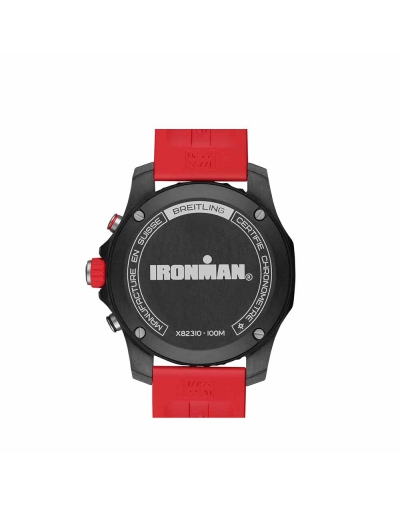 Montre Breitling Endurance Pro Edition IRONMAN® SuperQuartz™ chronographe cadran rouge bracelet caoutchouc rouge 44mm