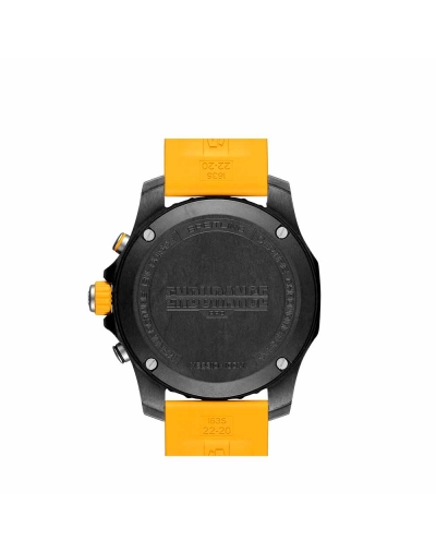 Montre Breitling Endurance Pro SuperQuartz™ cadran noir bracelet caoutchouc jaune 44 mm