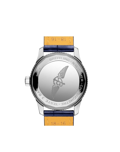 Montre Breitling Navitimer Automatic cadran bleu bracelet en cuir d’alligator bleu 35 mm
