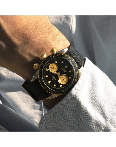 Montre Tudor Black Bay Chrono S&G automatique cadran noir bracelet en tissu noir 41 mm