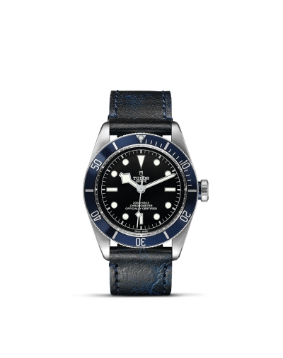 Montre Tudor Black Bay automatique cadran noir bracelet cuir bleu 41 mm