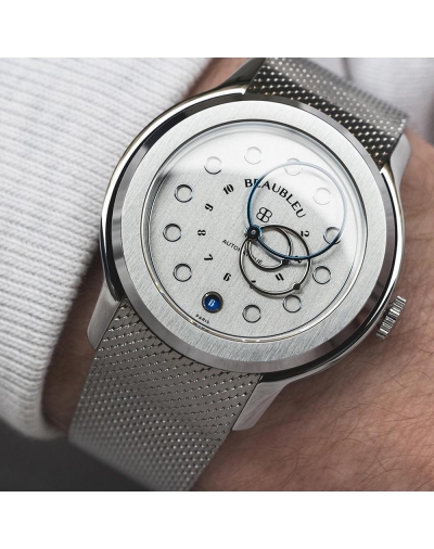 Montre Beaubleu Vitruve Date Acier automatique cadran brossé bracelet en acier inoxydable 39 mm
