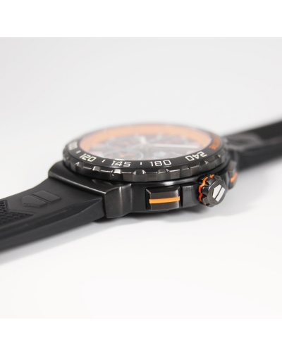 Montre Tag Heuer Formula 1 automatique acier cadran noir orange bracelet caoutchouc 44mm