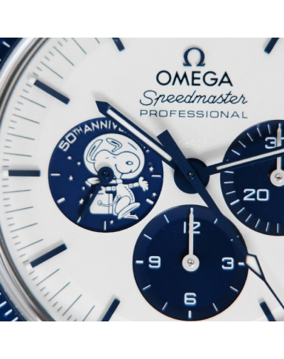 Montre OMEGA Speedmaster Moonwatch Édition Anniversaire Silver Snoopy Award