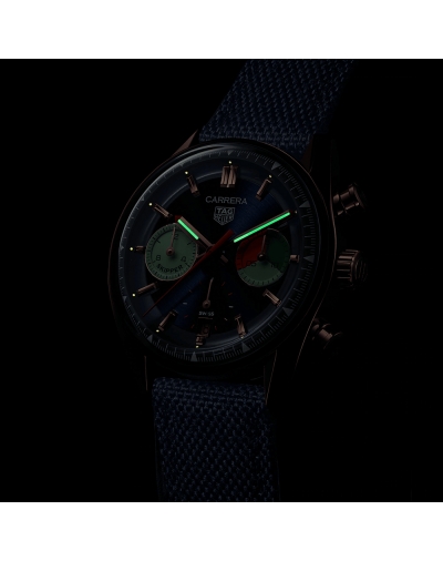 Montre TAG Heuer Carrera Chronograph Skipper automatique cadran bleu bracelet en tissu bleu 39 mm