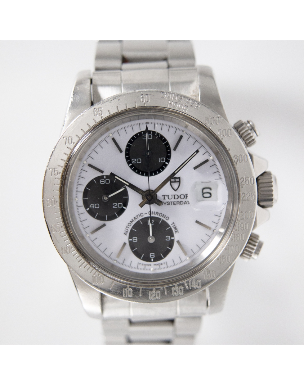 Montre Tudor Oysterdate chrono "Big Block" automatique acier cadran blanc bracelet acier 40mm Montre Tudor Oysterdate chrono "Big Block" automatique acier cadran blanc bracelet acier 40mm